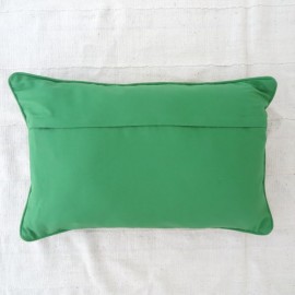 【お買得品】ウール刺繍クッション