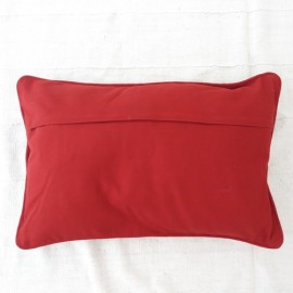 【お買得品】ウール刺繍クッション