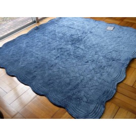 【目付30％アップ】刺繍キルトマルチカバー　エクレール